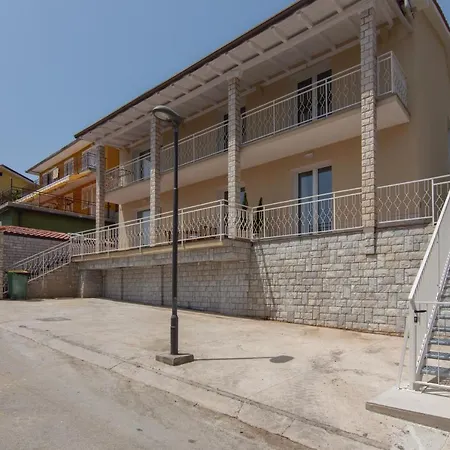 The Rose Garden Apartments Portoroz Exterior photo